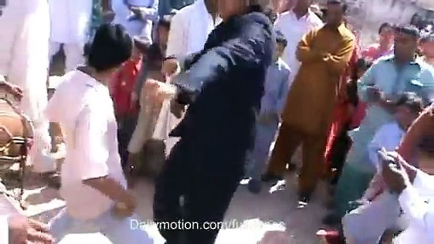DHOL DANCE..Amazing Bhangra
