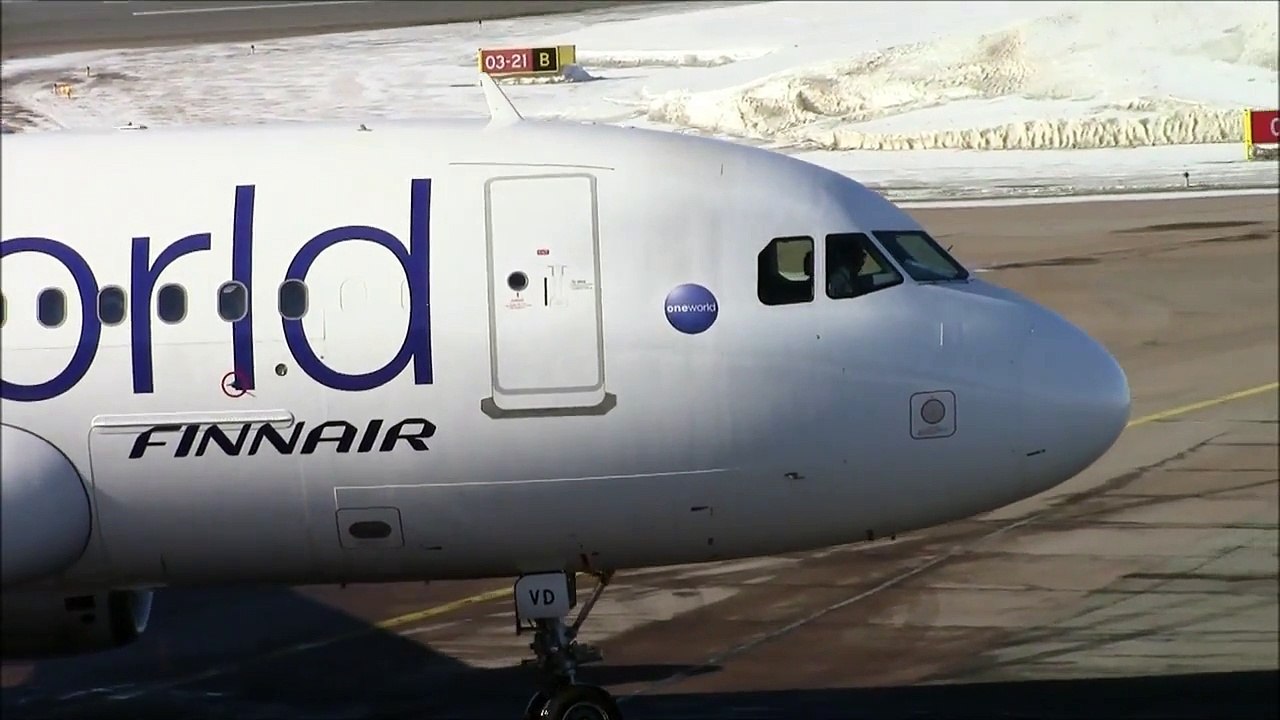 OneWorld Finnair Airbus A319 Pushback, Taxi and Takeoff at Rovaniemi Airport - EFRO