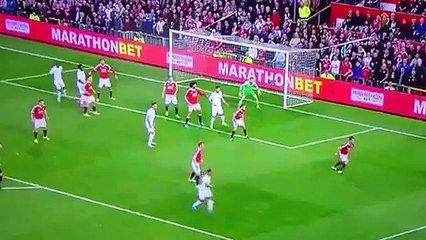 Christian Benteke overhead goal vs Man Utd 12.9.2015 - english commentary