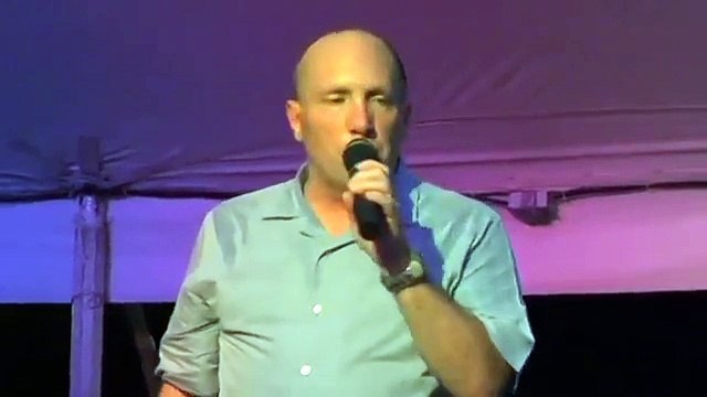 Danny McCorkle sings 'I GOT A WOMAN' at Elvis Week 2013 (vid