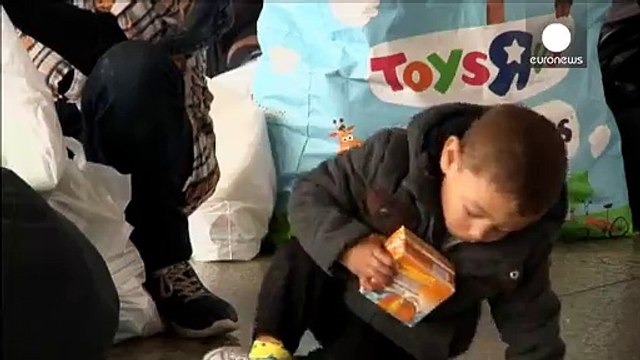 ميونخ تطلب المساعدة لمواجهة تدفق آلاف المهاجرين