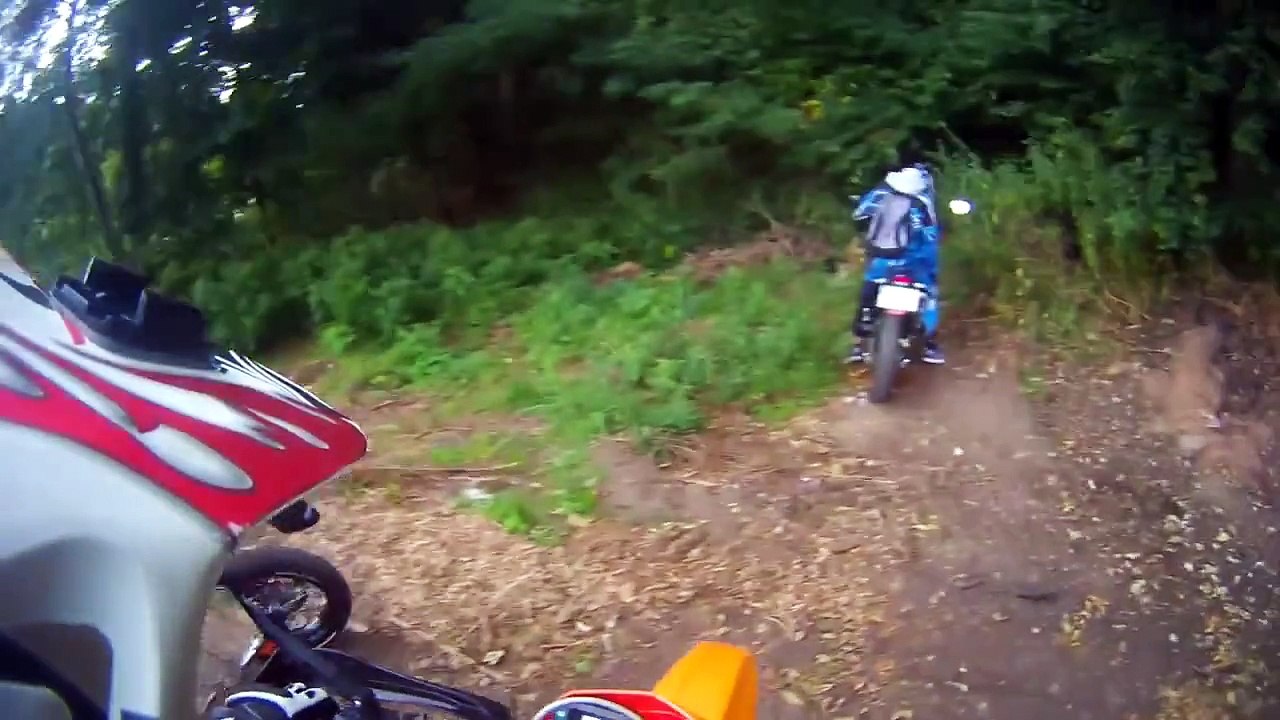 Hyosung XRX 125 | Motocross | Police!