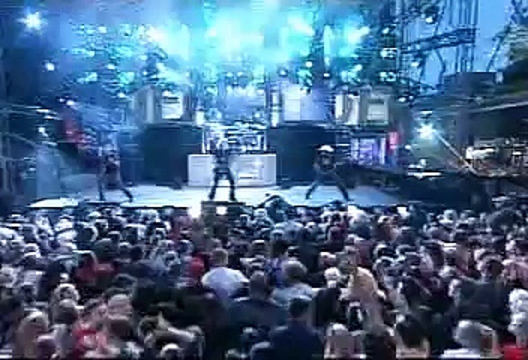 Nickelback - Too Bad (live)