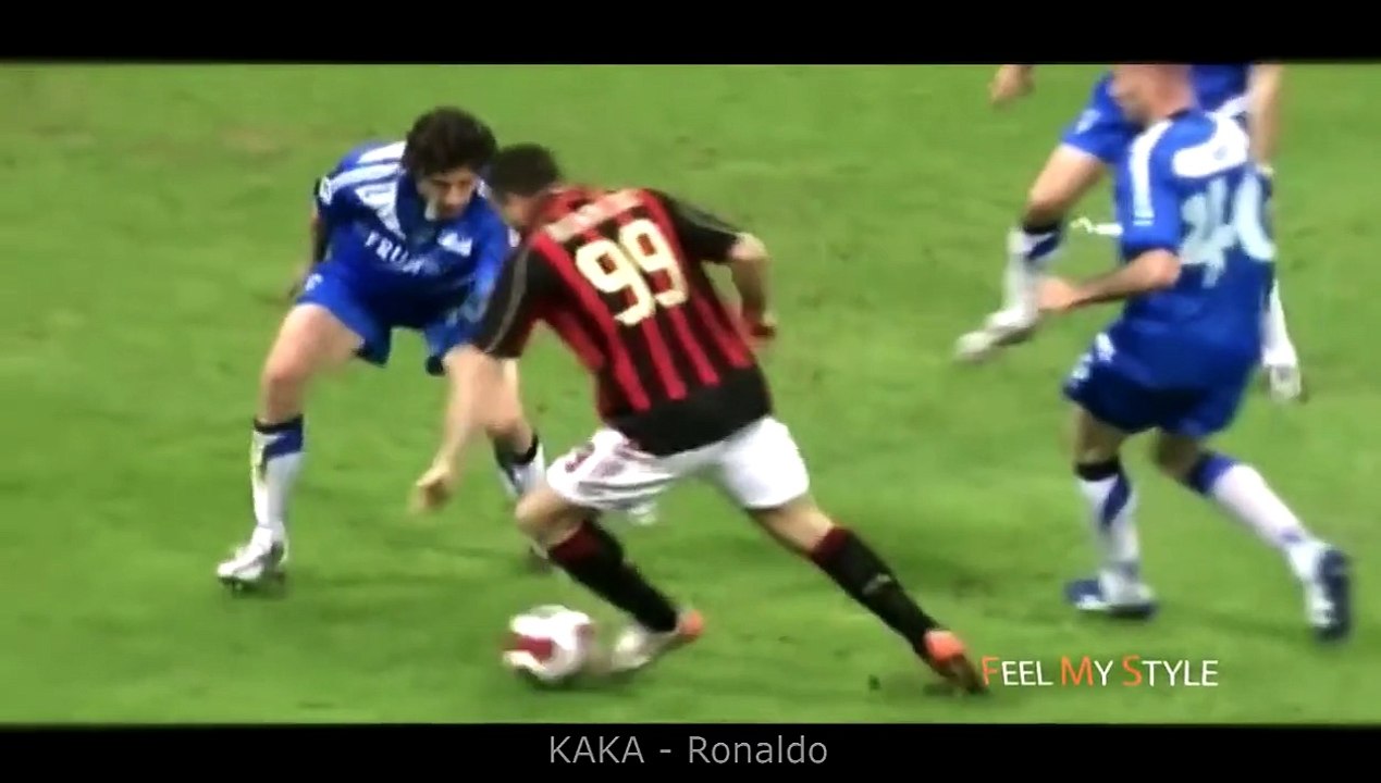 Football Legends ● Assisting each other