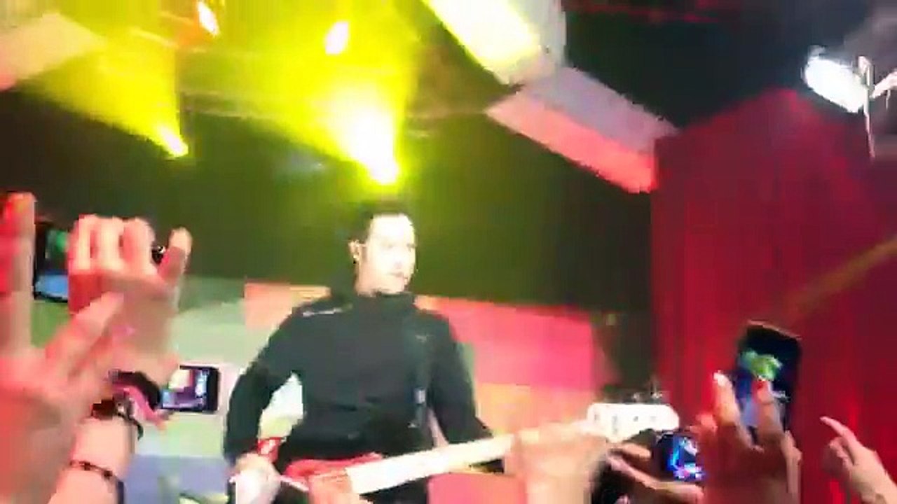 Fall Out Boy - Dance, Dance