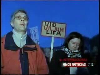 Los Medios Ocultan en México la Revolución Democrática en Islandia por Temor al Pueblo