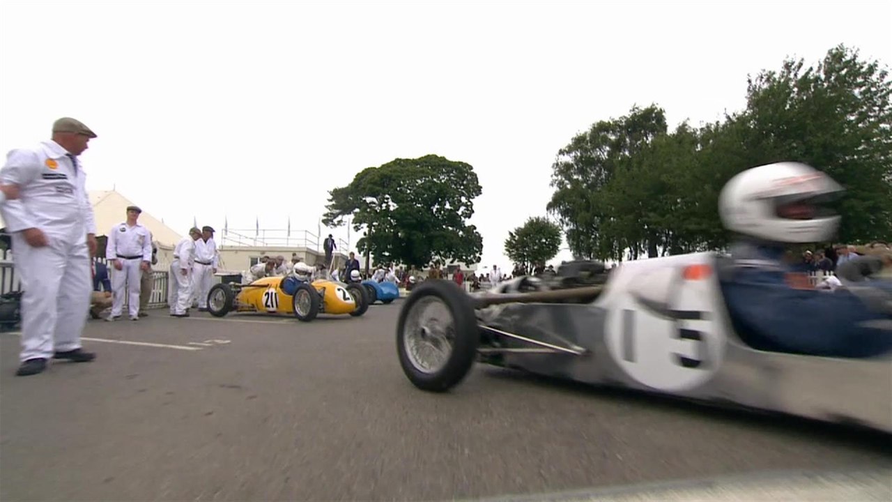 Fantastic racing and epic crash in Earl of March Trophy highlights.
