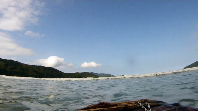 Mar, praia, navegando em mares com garrafas PET de 2 litros, a bordo do SUP, Caiaque, Ubatuba, SP, Brasil