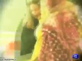 Women Beat her husband in Gujranwala