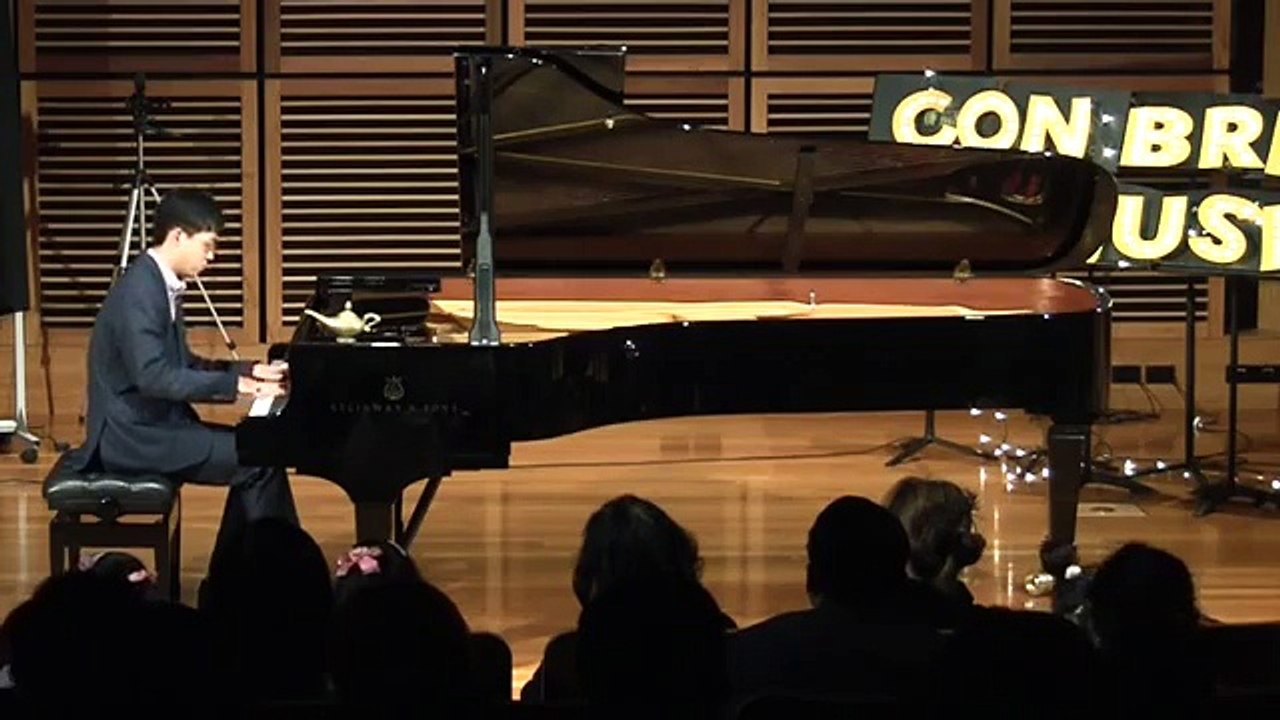 Chopin - Etude Op. 24 No. 9 and Waltz in E Minor Op. Post (Leon Li)