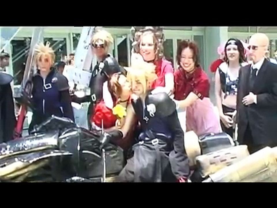 AX2006 FF7 Advent Children Gathering