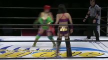 Mio Shirai vs. Sakura Hirota (Dressed as Kana) in WAVE on 8/27/15