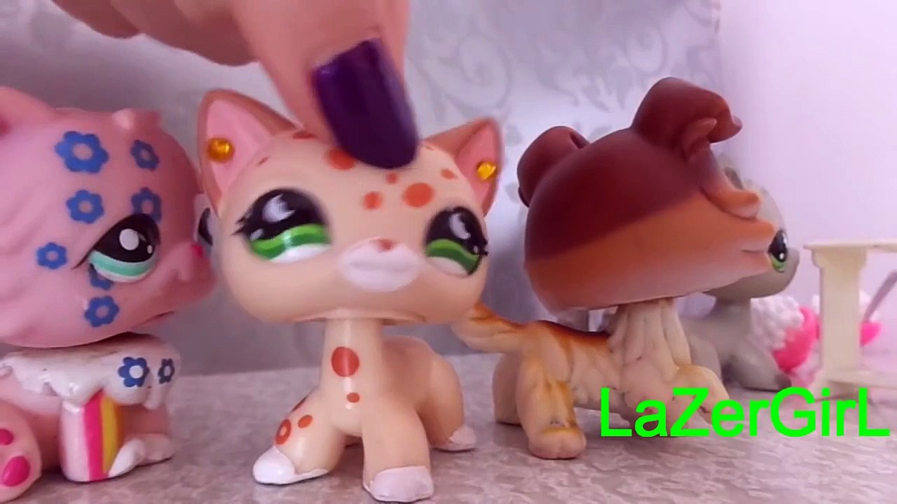 LPS: Waiting in line at the ice cream shop :D