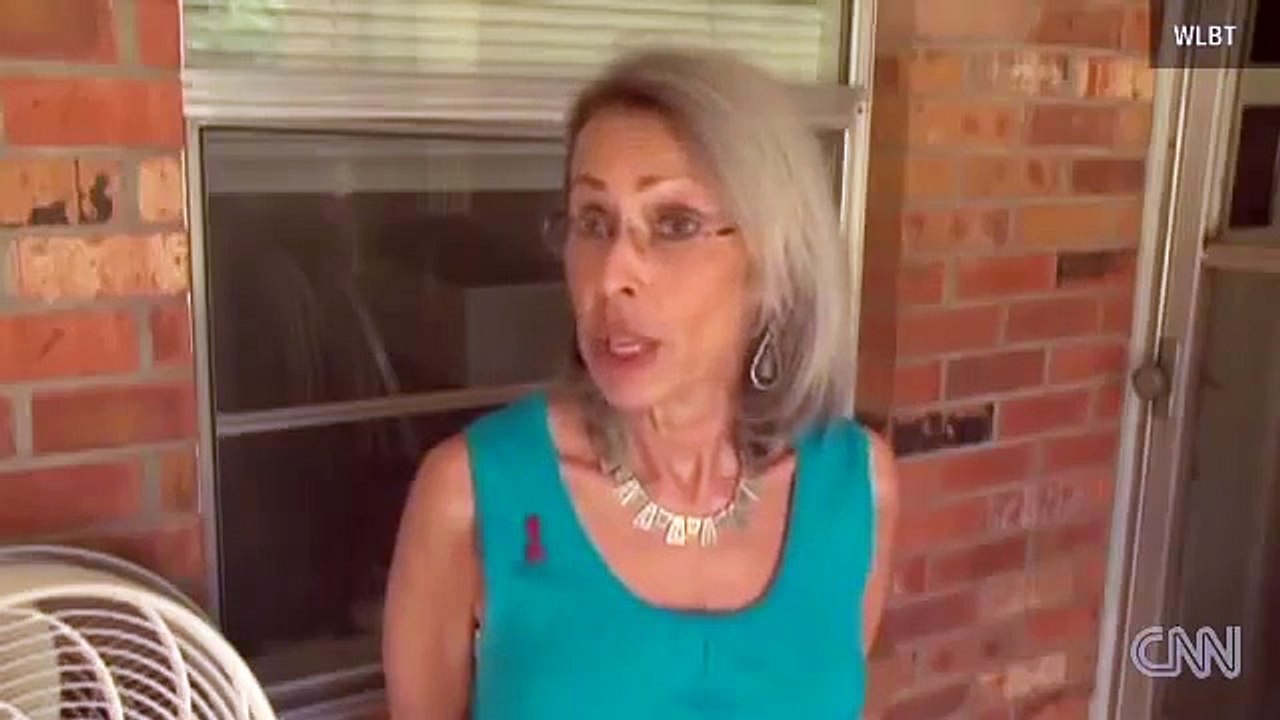 Squirrel adopted by cat learns to PURRRR