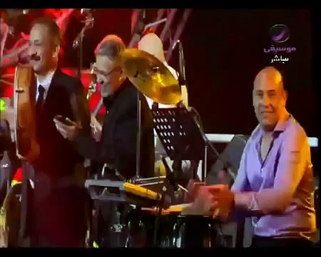 Amr Diab - Wayyah (Kuwait 2015 عمرو دياب - وياه (مهرجان فبراير الكويت