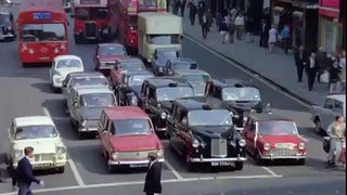 LONDON TRAFFIC 1970