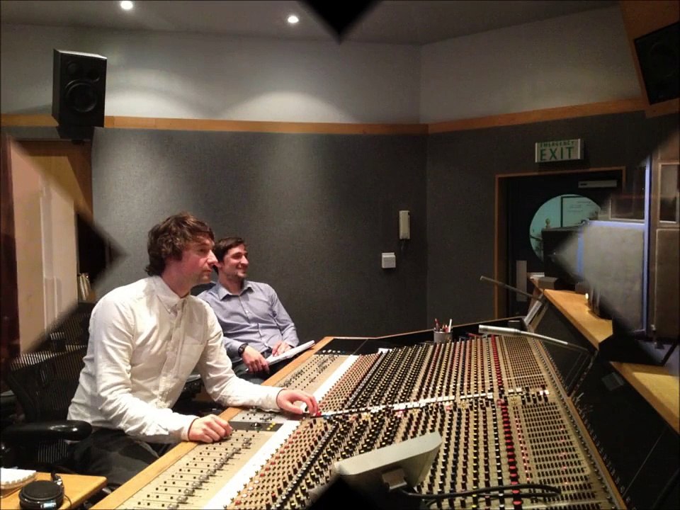 Legends of Rotorua - Paul Lewis & Horomona Horo (taonga puoro)