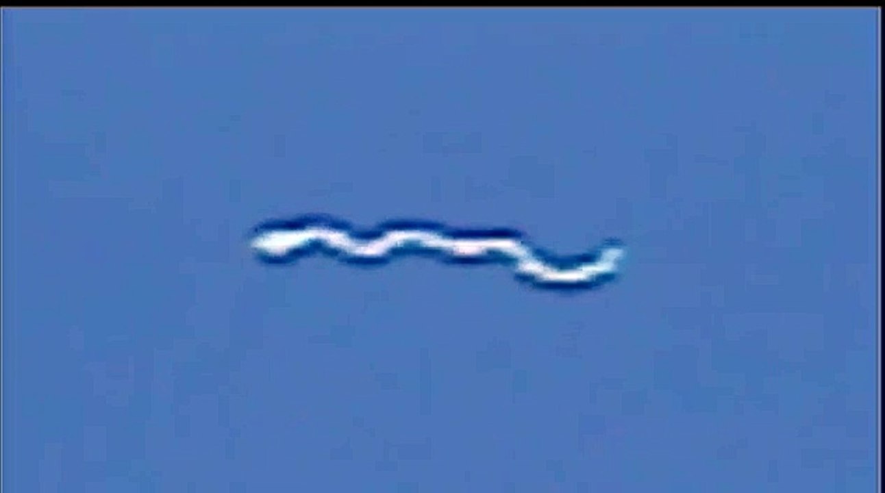UFO SKY WORM ?