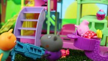 PEPPA PIG Gets a SHOPKINS Candy Blaster George Pig at Barbie Kelly Playground Park by DisneyCarToys