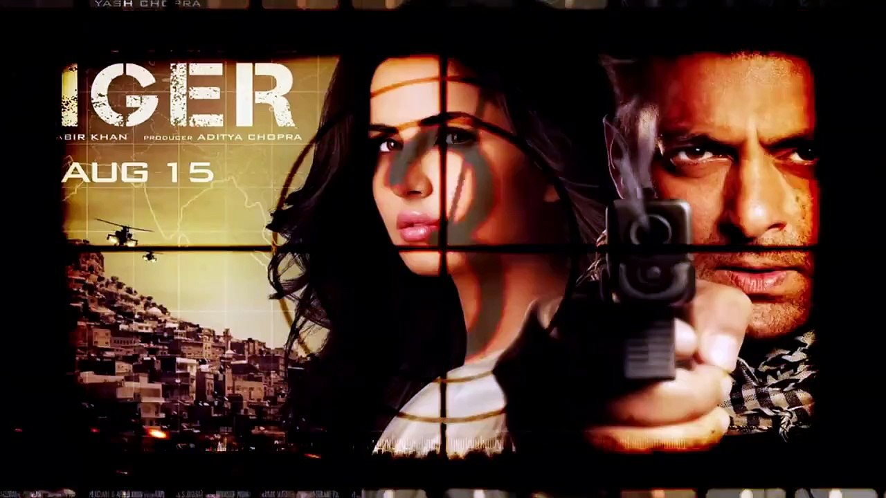 SHOCKING : Ankita Shorey Flaunting B**BS in Public