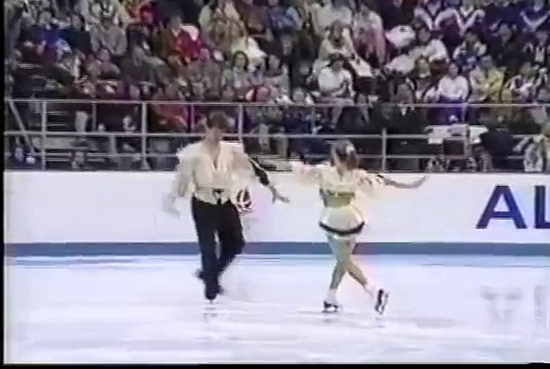 Kovarikova & Novotny (TCH) - 1992 Albertville, Pairs' Original Program (Secondary Broadcast Feed)