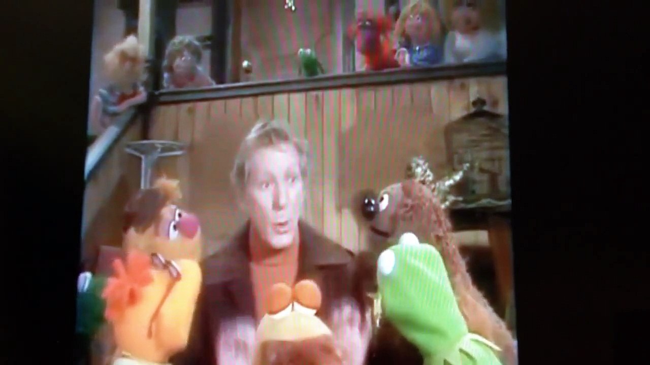 The Muppets and Danny Kaye Sing 