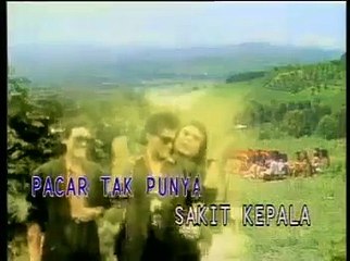 YANG YANG ona sutra @ lagu dangdut