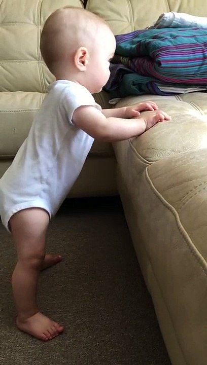 Baby dancing