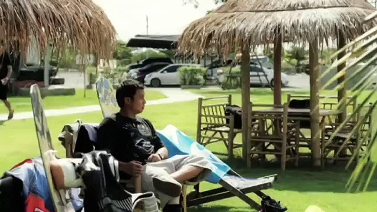 SlingShot Wakeboard Crew Shred @ Thai Wake Park