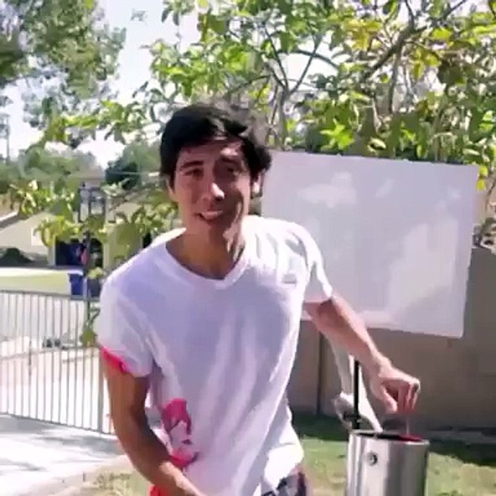 Zach King LlKE this video in 3...2....