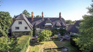SUBSTANTIAL SIX BEDROOM VILLAGE HOUSE