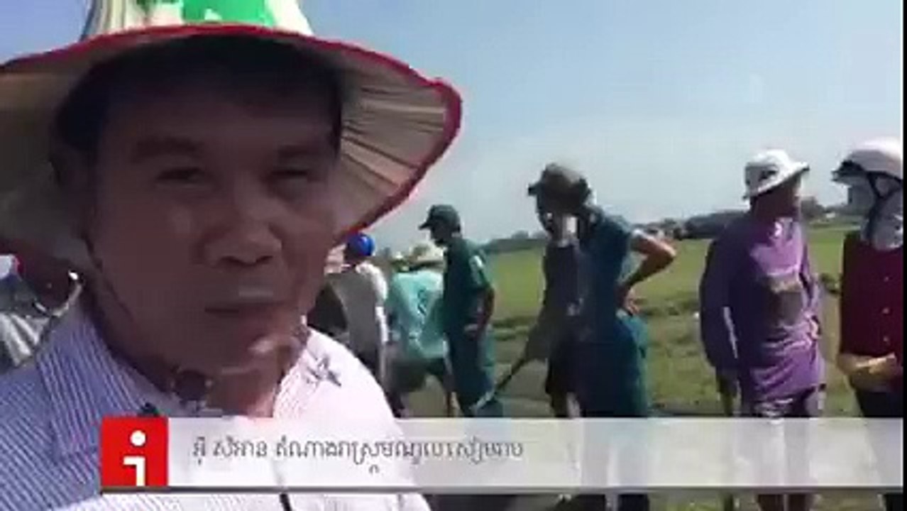 Xy ra xung t trên biên gii Campuchia _ Nhng phn t quá khích ã vt biên sang Vit Nam.