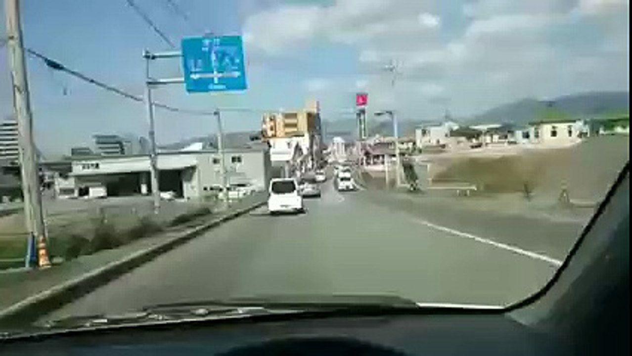 吹いたら負け動画