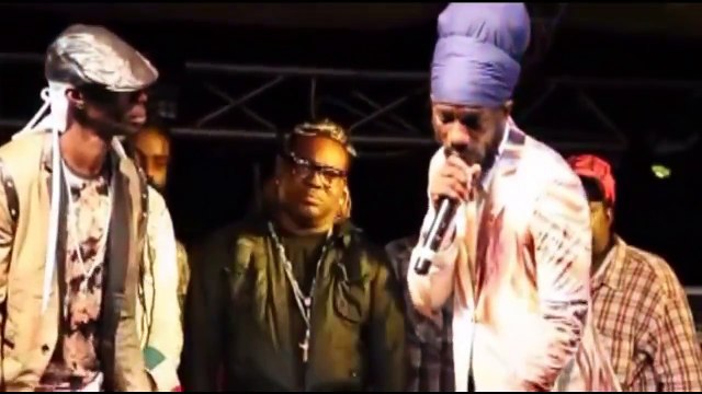 Sizzla VS Ninja Man 2013 Clash - Lutan Fyah Birthday Bash - December 2013