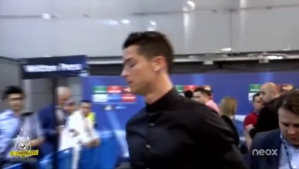 Cristiano Ronaldo Crying After Match vs Juventus - YouTube