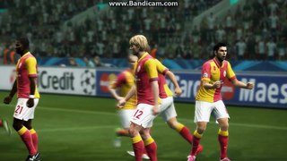 Galatasaray Atl  Madrid Maçını PES'te Bilgisayara Oynattık!