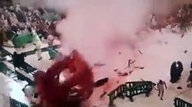 سقوط رافعة عملاقة فى صحن المسجد الحرام