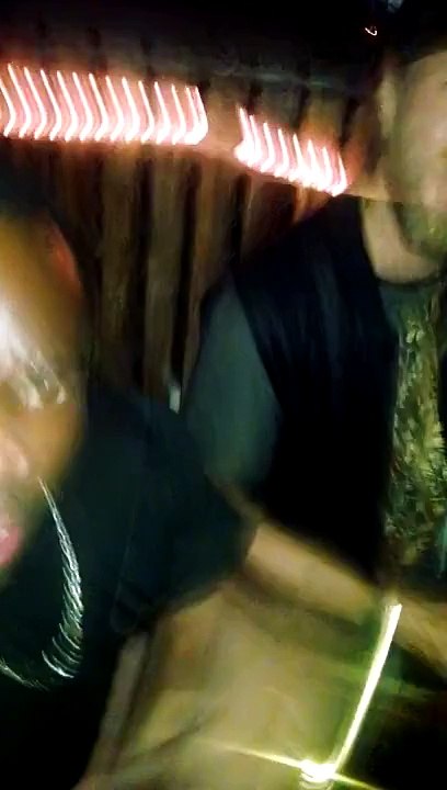 Singdrae, Etzia & Partillo party vibe in Jamaica)