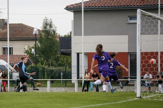 D2 féminine - Toulouse 1-2 OM : le but de Nora Coton-Pelagie (7e)
