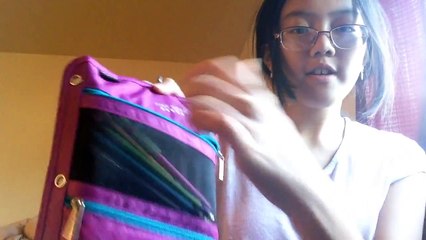 What's in my pencil case 2015 !