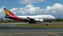 Asiana Airlines B747-400M takeoff