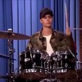 Justin Bieber and Questlove Drum off   Vines   VineMix