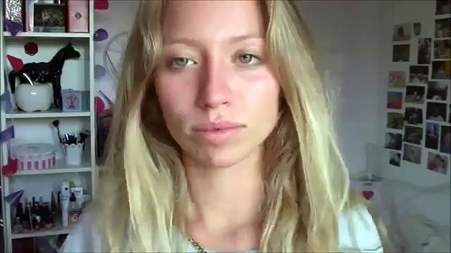 Back Color Smokey Eye Makeup Tips カラースモーキーアイメイクのヒント 컬러 스모키 아이 메이크업 팁1