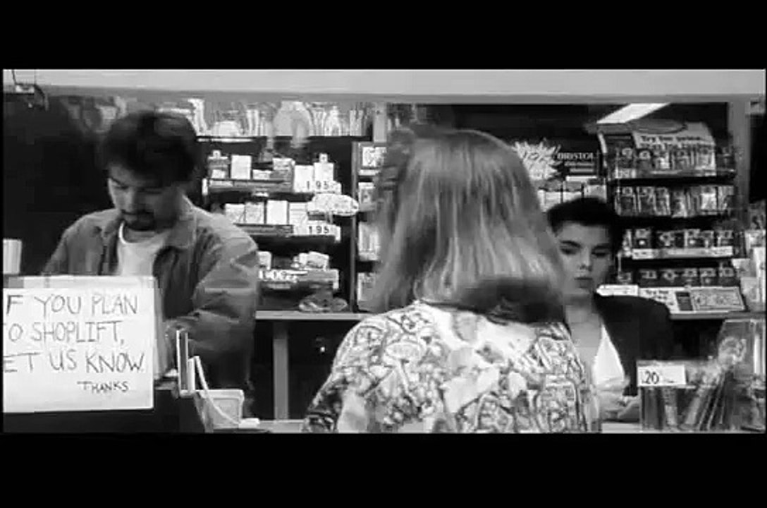 Clerks: My girlfriend sucked 37 dicks!