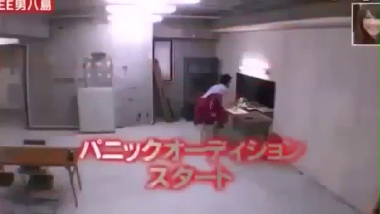 Funny Japanese Pranks Ghost In Dressing Room