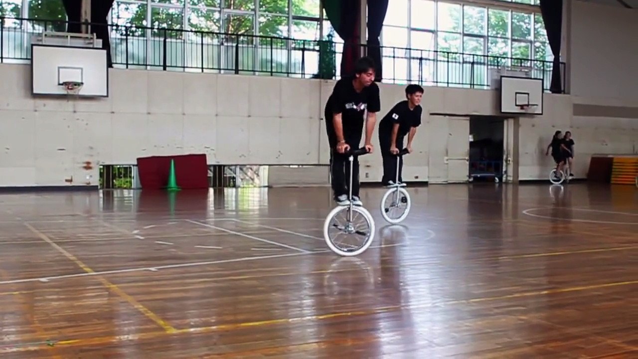Kaito | Philipp feat. Uni Paradise Isehara : Unicycle Freestyle in Japan