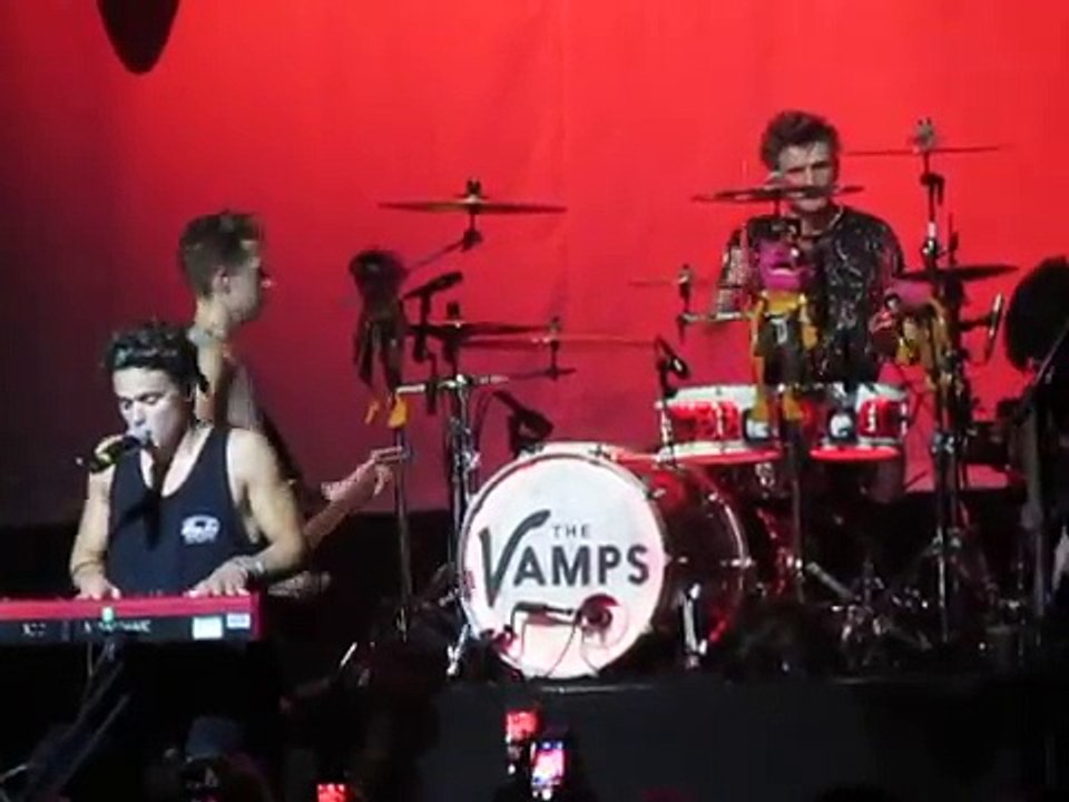 The Vamps - Risk It All 8/8/15