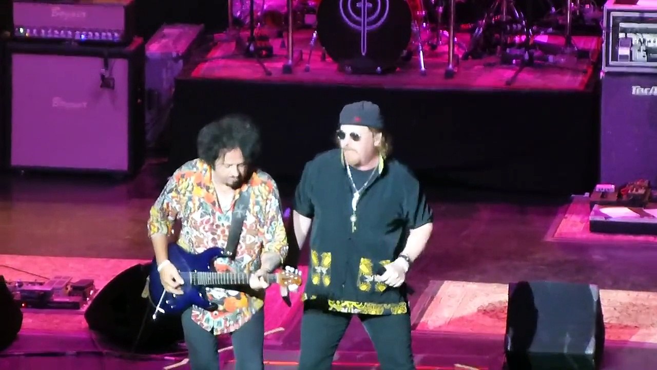 Toto "Hold The Line"Hard Rock Casino Van. BC. Sept. 2015