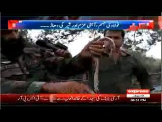 Pakistan's SSG Commandos eating Snake and drink Chicken's blood...