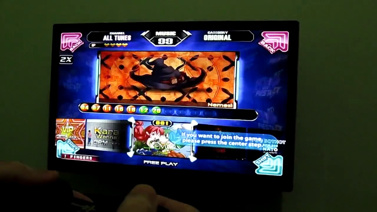 DIY Project - Hardwood PIU Dance Pad (Stepmania Controller Test)